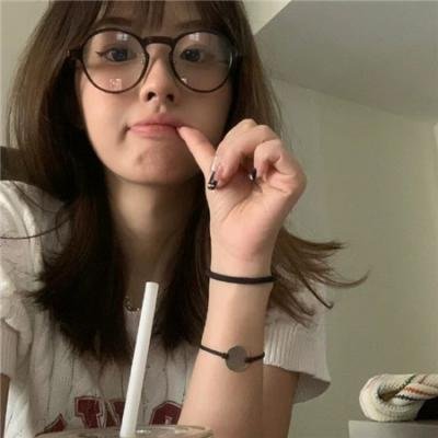 无法相恋的两人